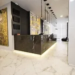 Western Premium 4*