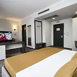 بيست ويسترن بلص بريميوم إن