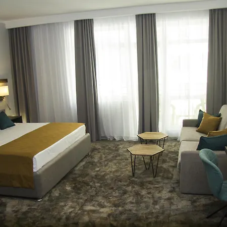 Hotel Western Premium 4*