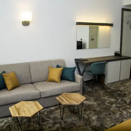 Hotel Premium 4*