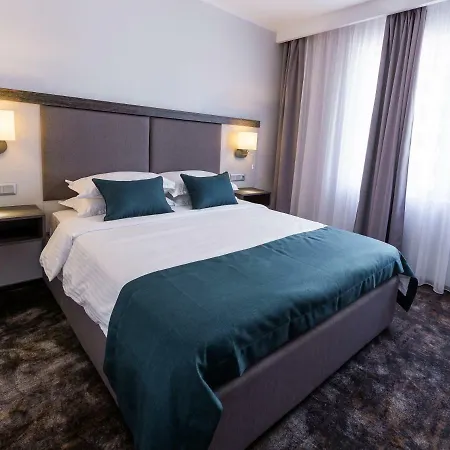 Western Premium 써니비치