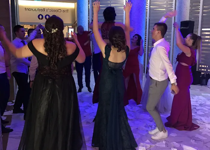 Premium Hotell Slăntjev Brjag