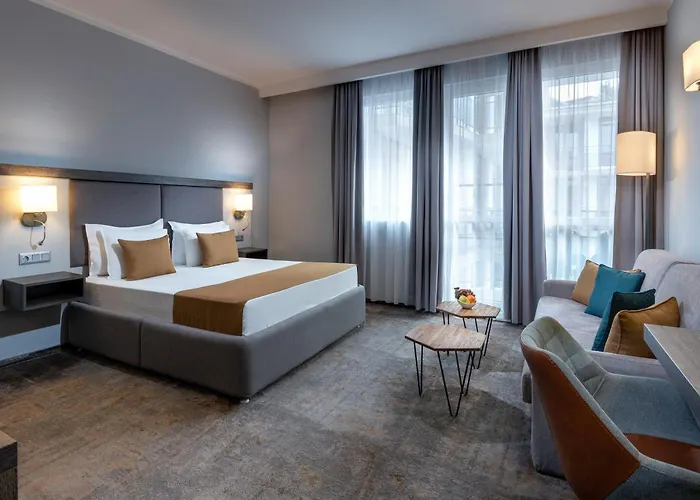 Premium Hotell Slăntjev Brjag