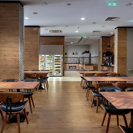 Western Premium 4* Napospart